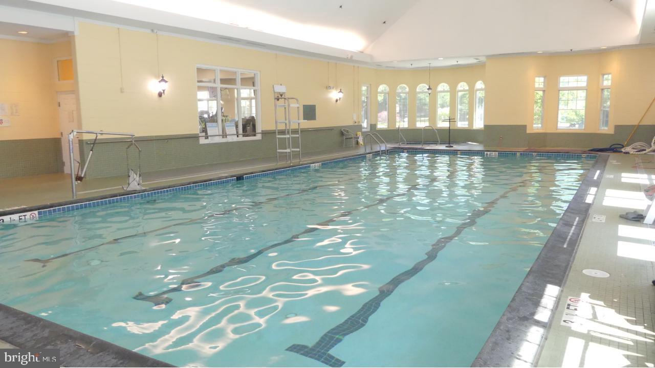 Real estate listing preview #32