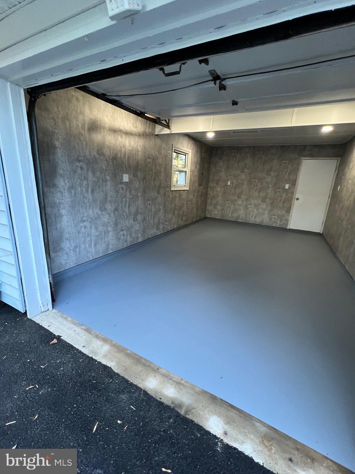 Real estate listing preview #32