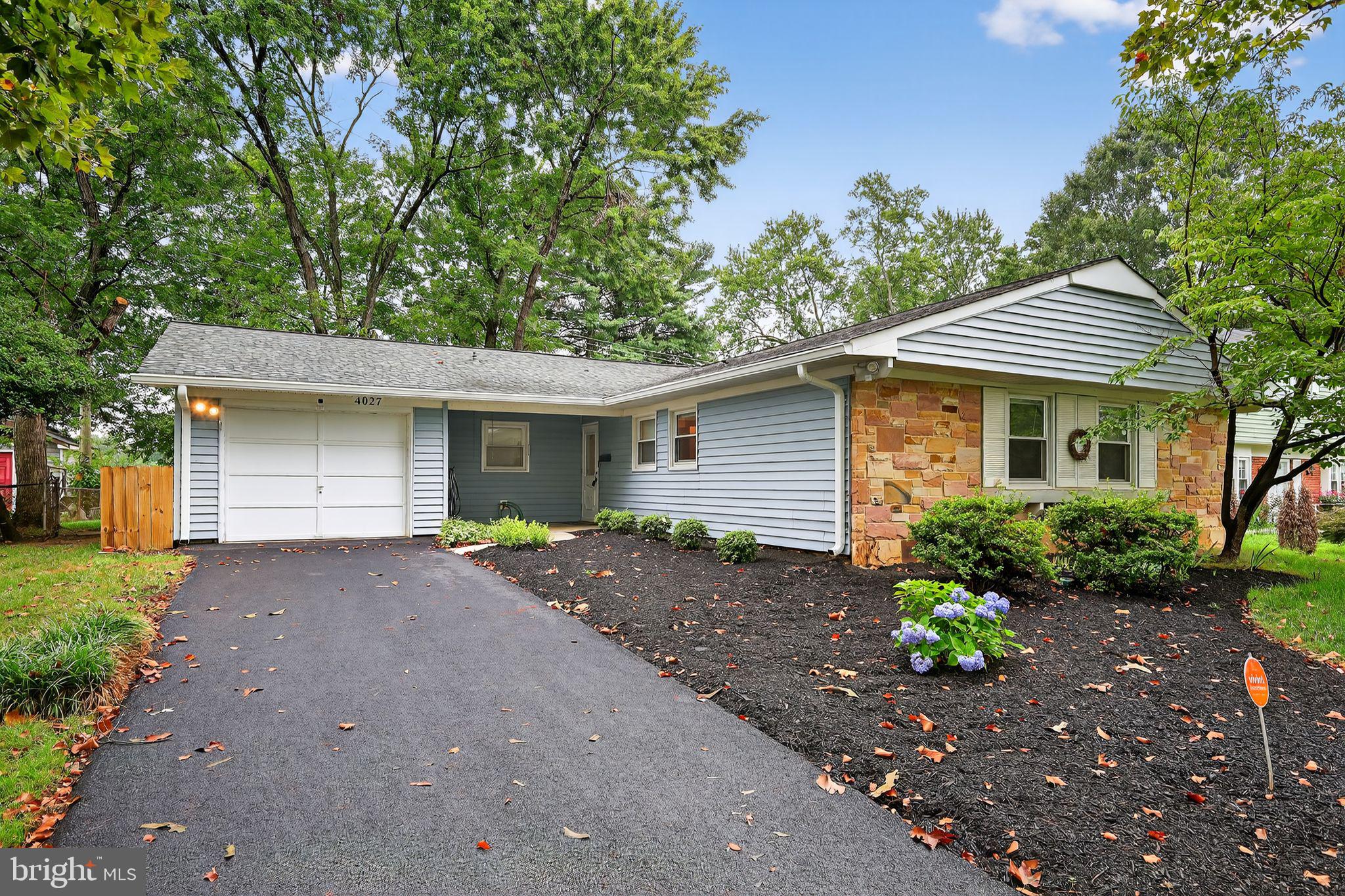 Real estate listing preview #1