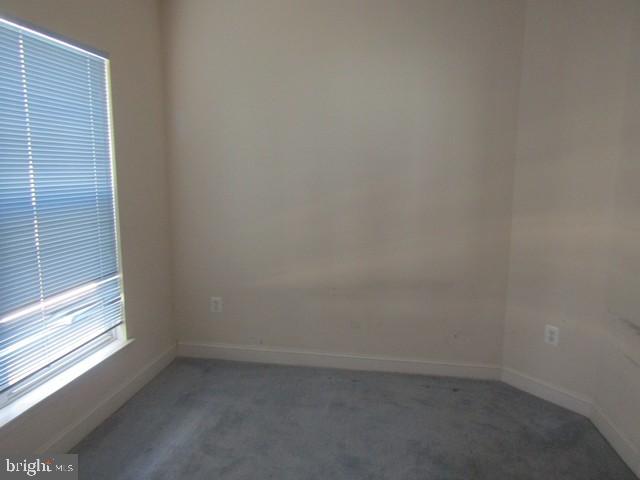 Real estate listing preview #3