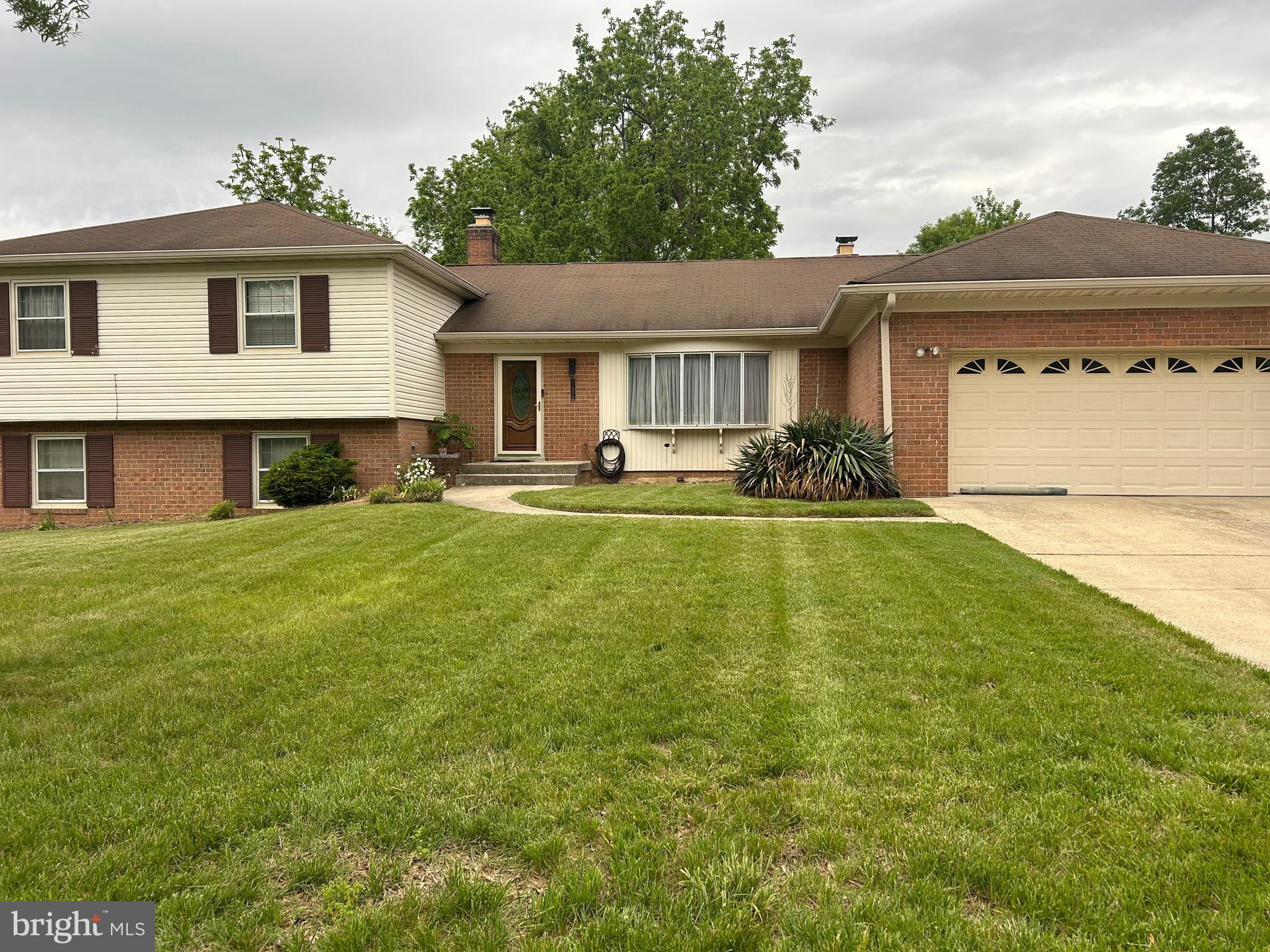 Real estate listing preview #1