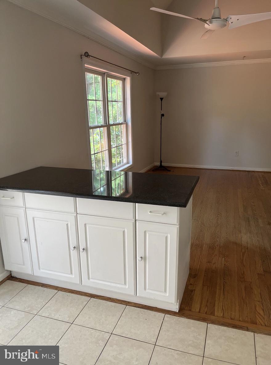 Real estate listing preview #7