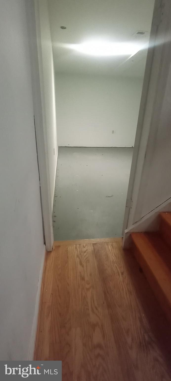 Real estate listing preview #16