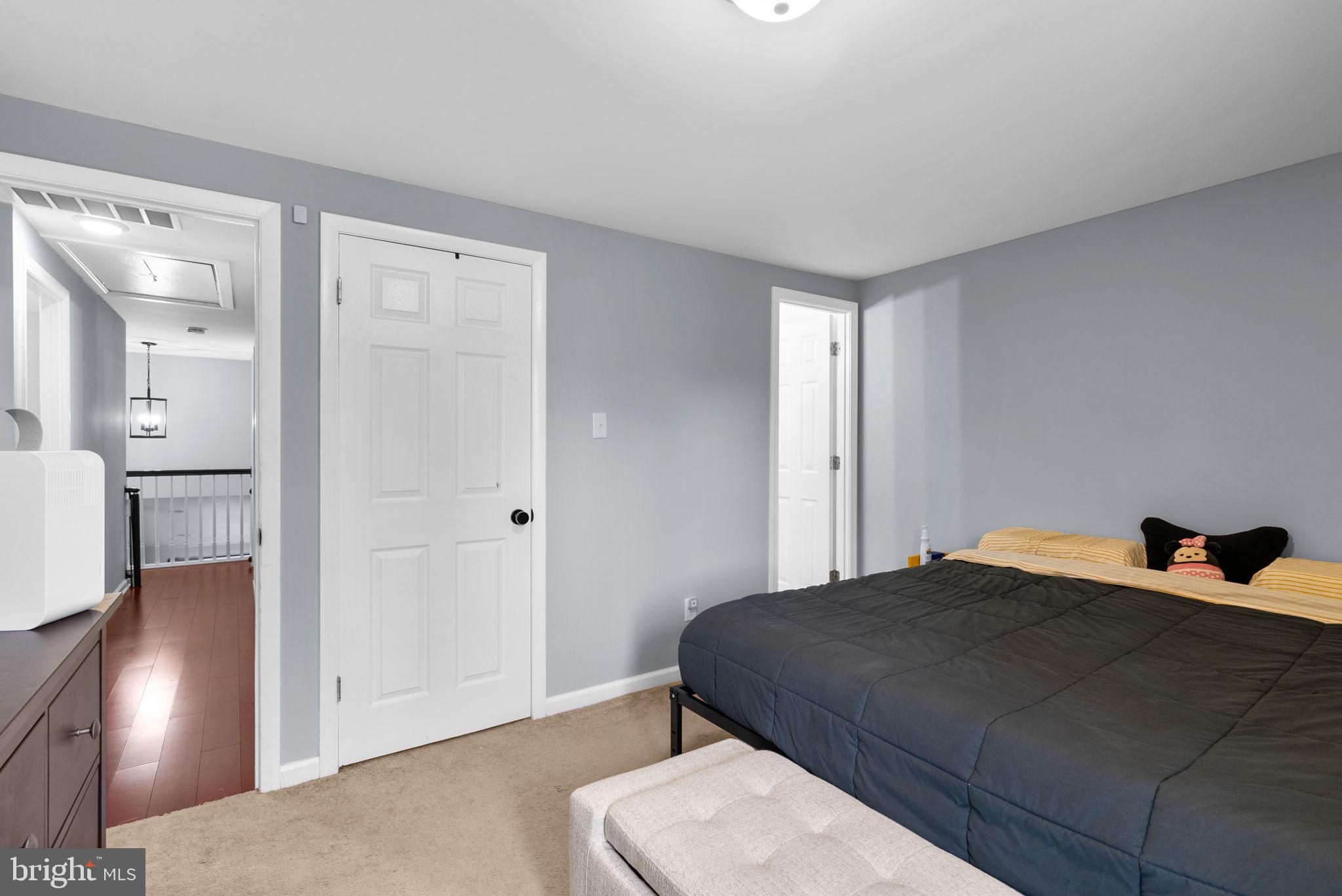 Real estate listing preview #32