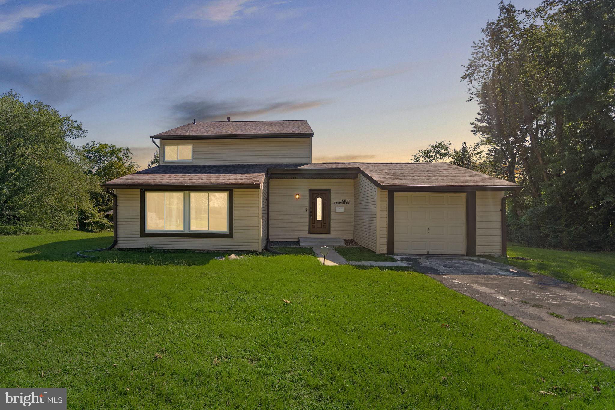 Real estate listing preview #1