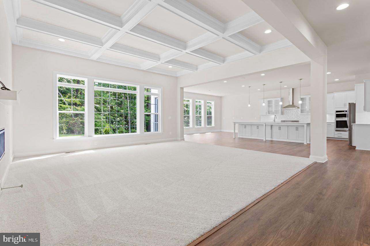 Real estate listing preview #15