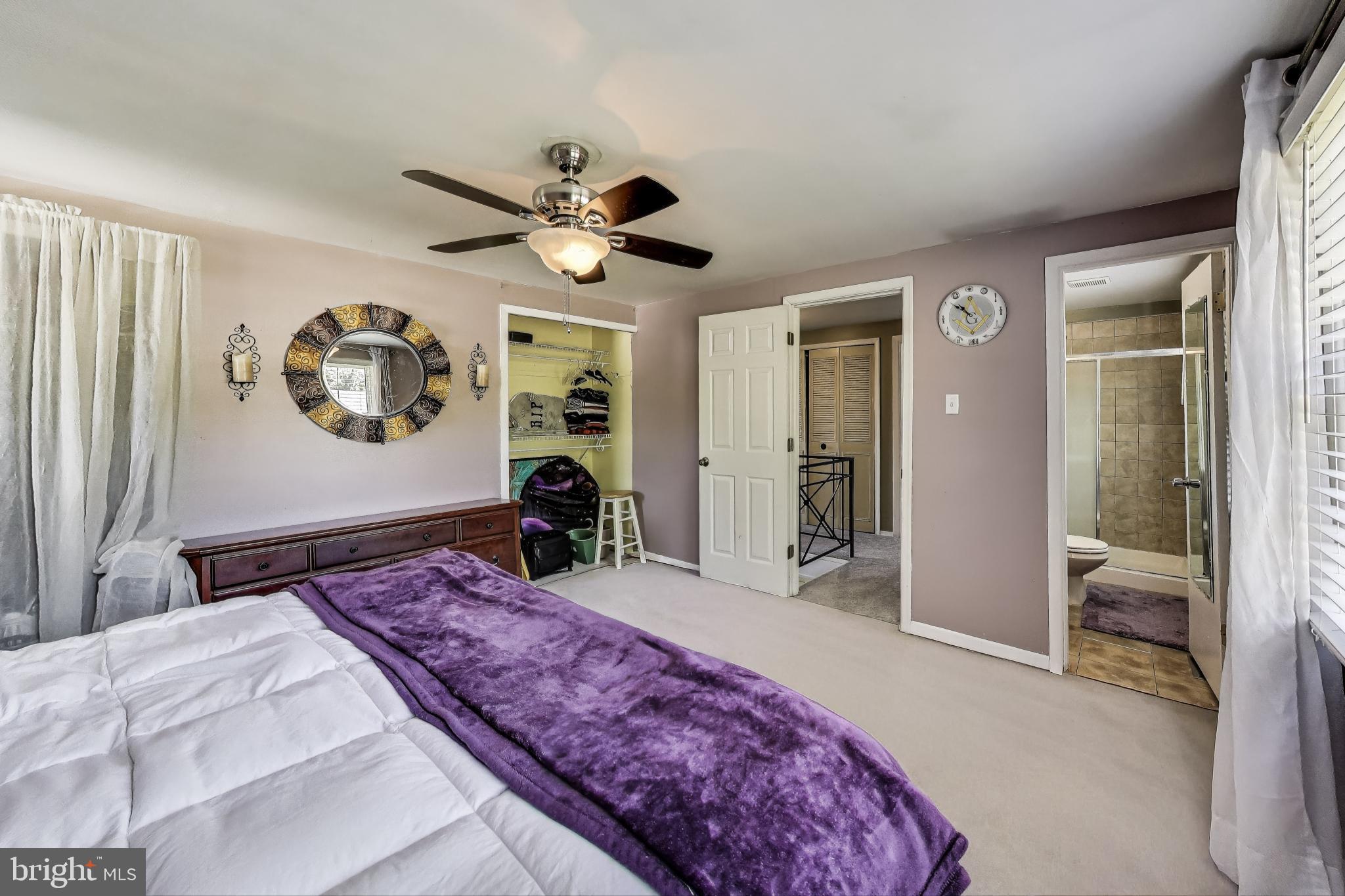 Real estate listing preview #14