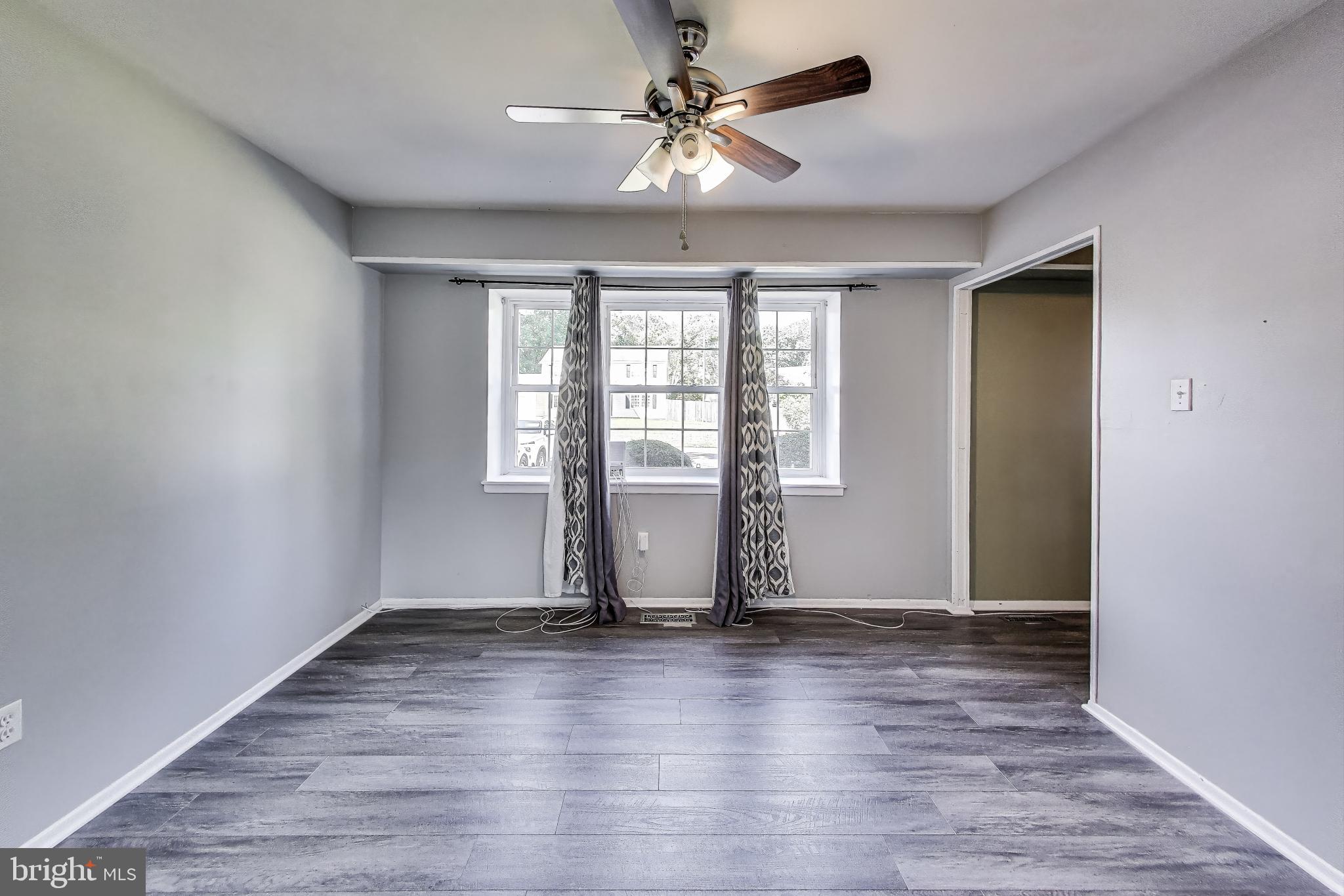 Real estate listing preview #8