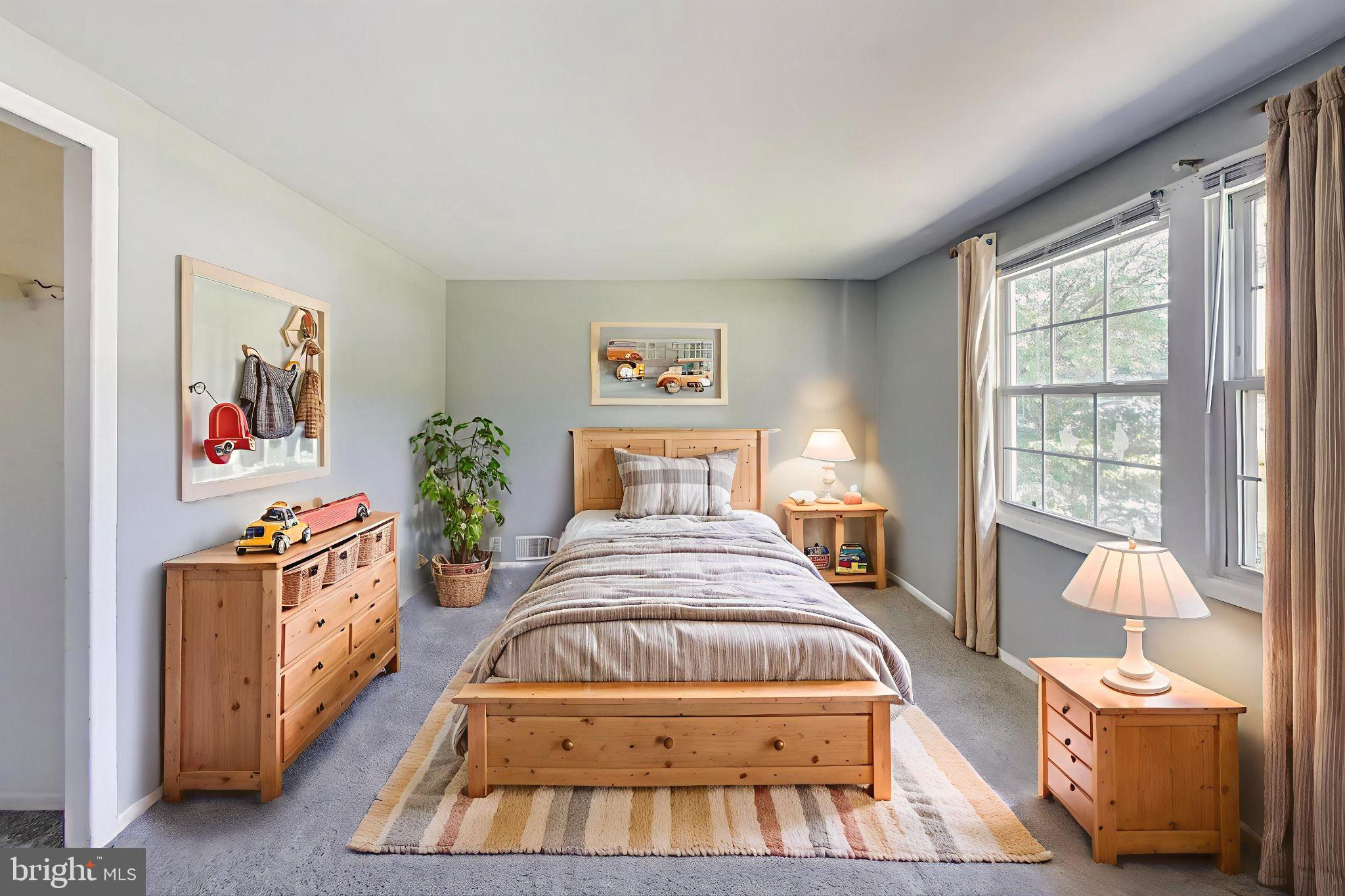 Real estate listing preview #16