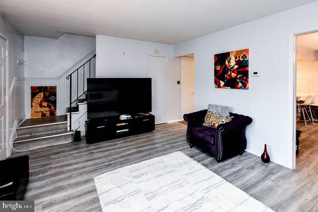 Real estate listing preview #9