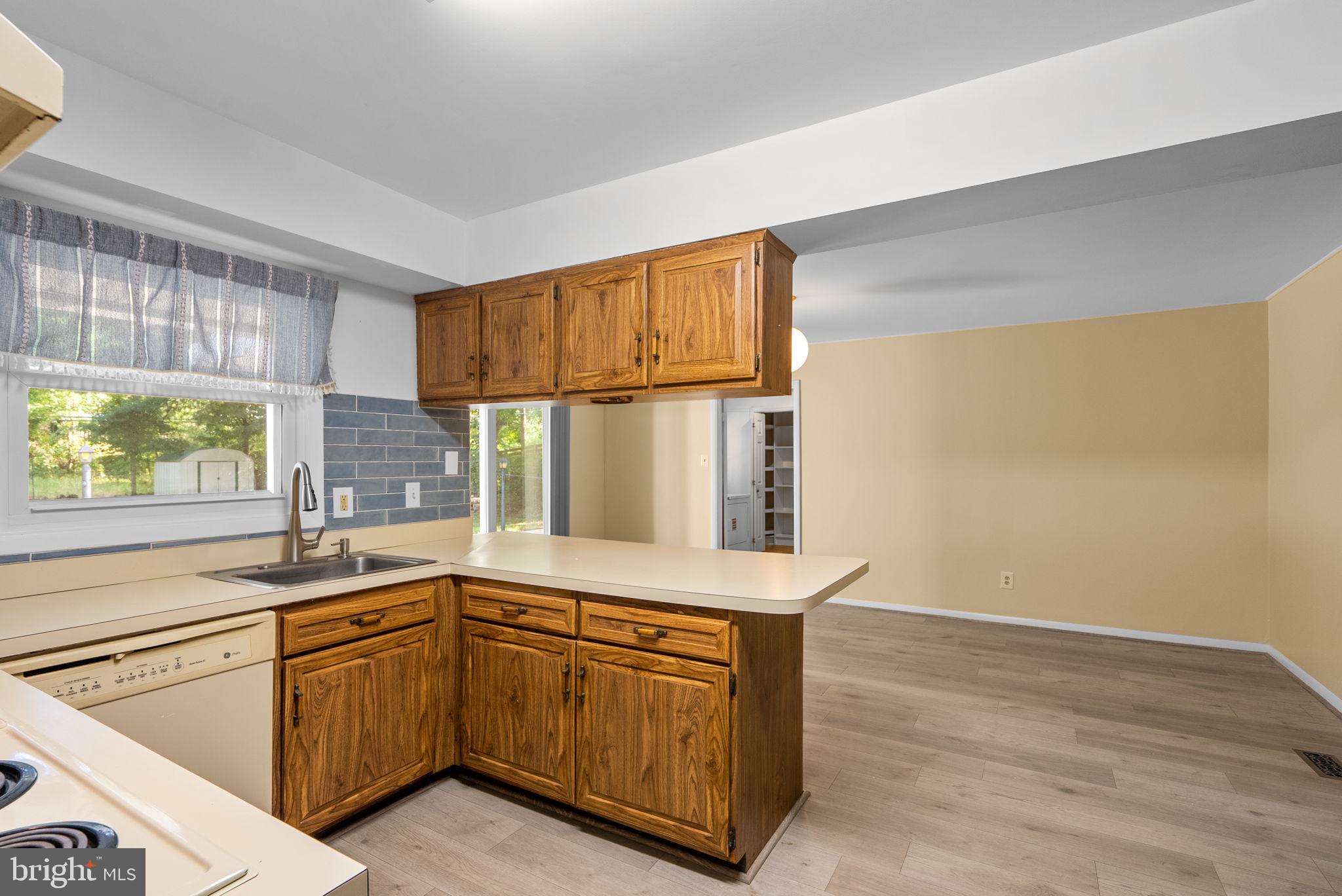 Real estate listing preview #22