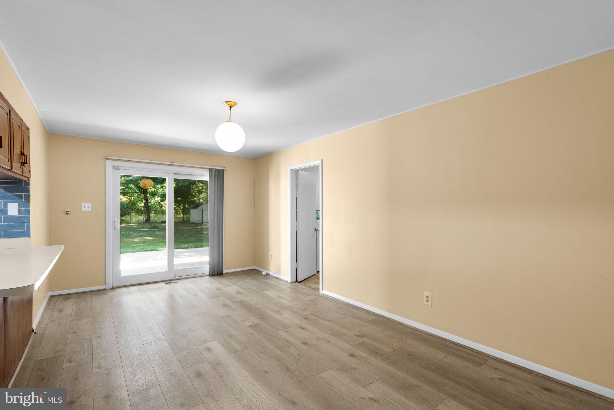 Real estate listing preview #15