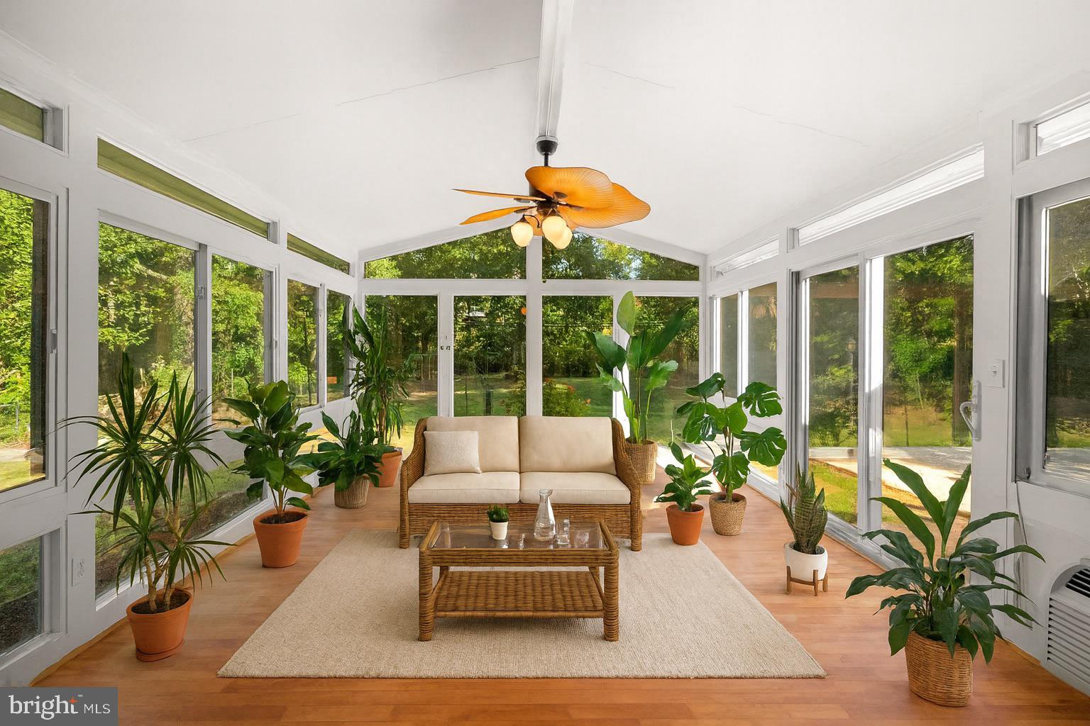 Real estate listing preview #25