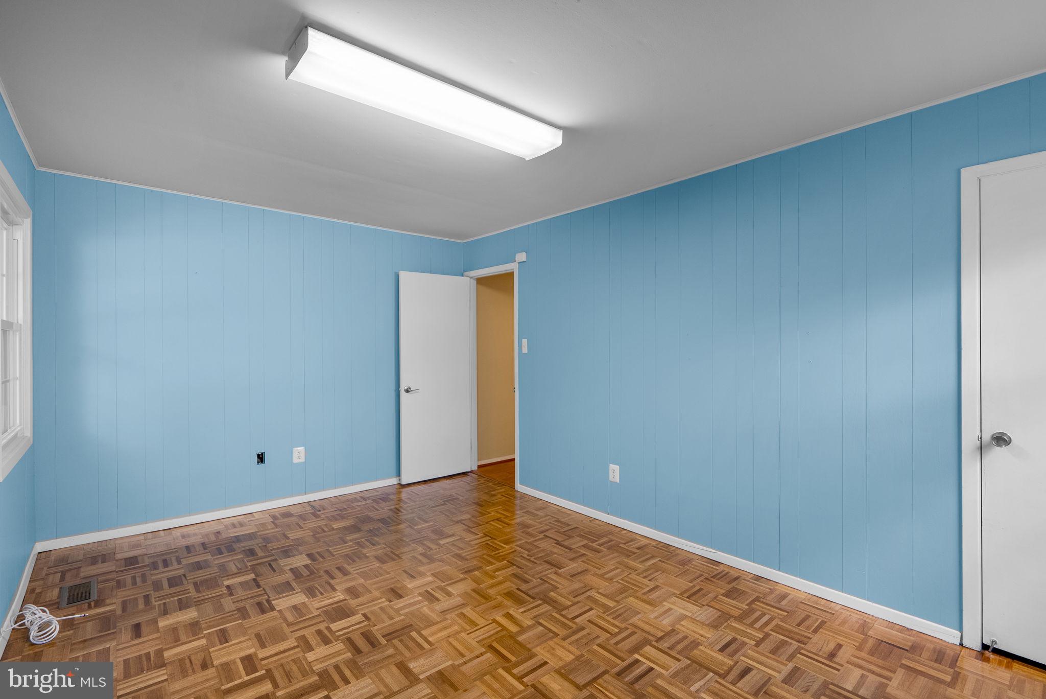 Real estate listing preview #37