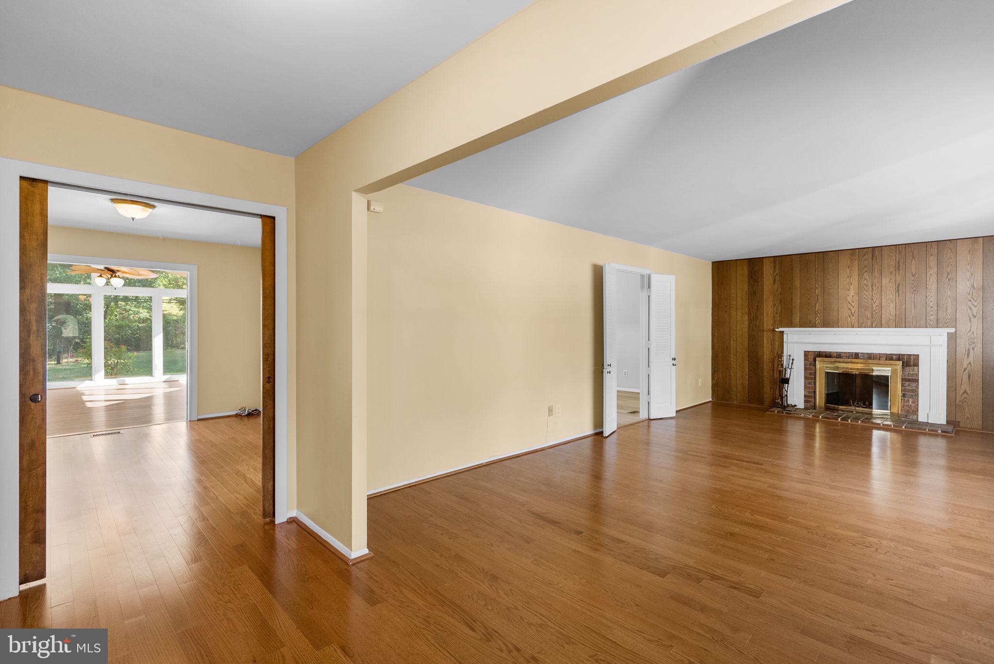 Real estate listing preview #10