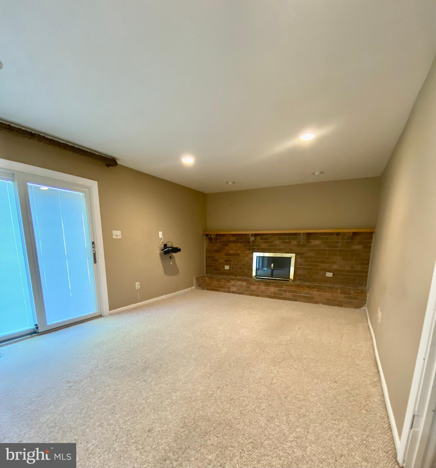 Real estate listing preview #19