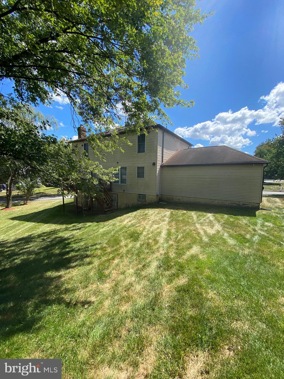 Real estate listing preview #51