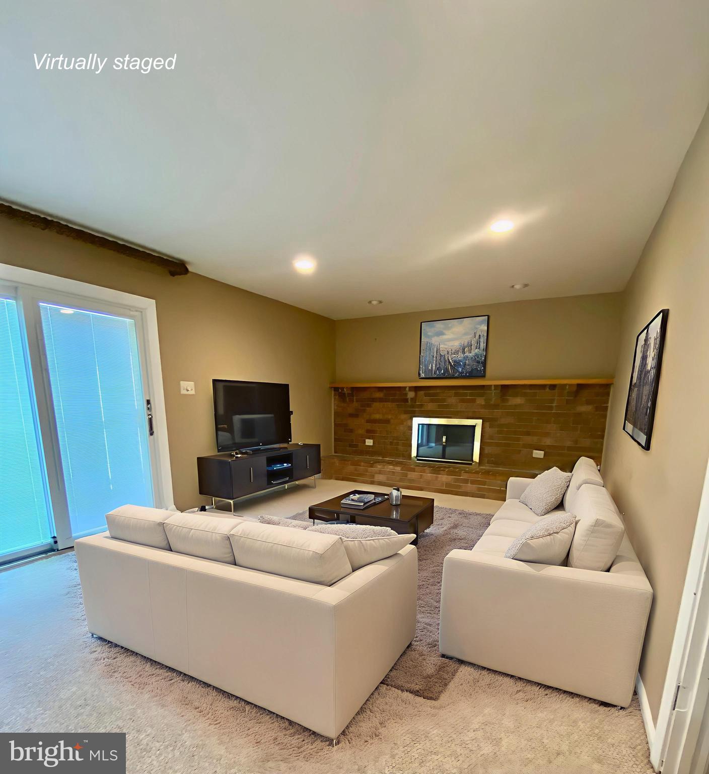 Real estate listing preview #18