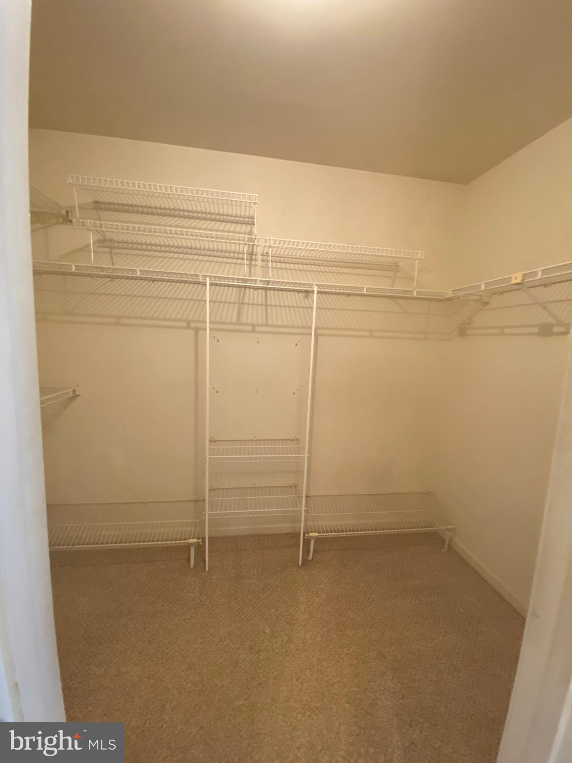 Real estate listing preview #28