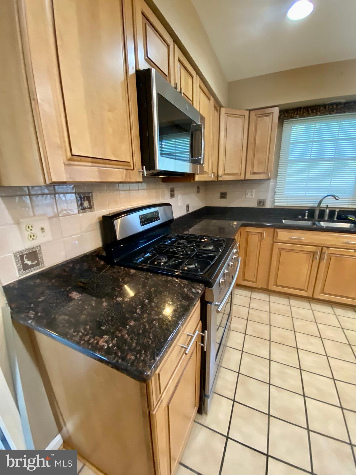 Real estate listing preview #15