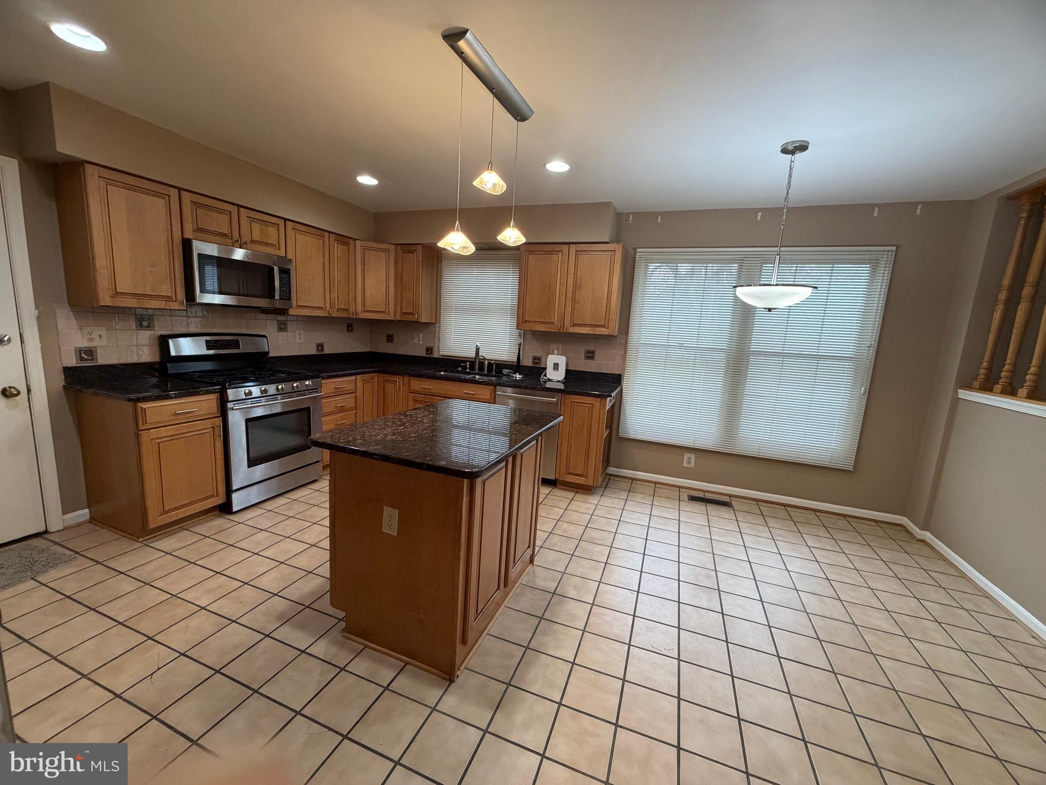 Real estate listing preview #7