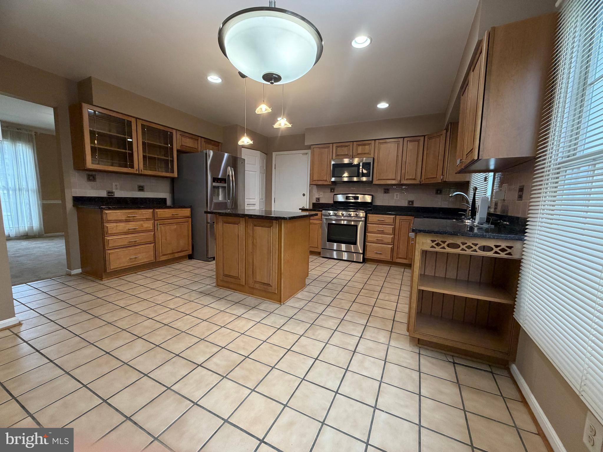 Real estate listing preview #9