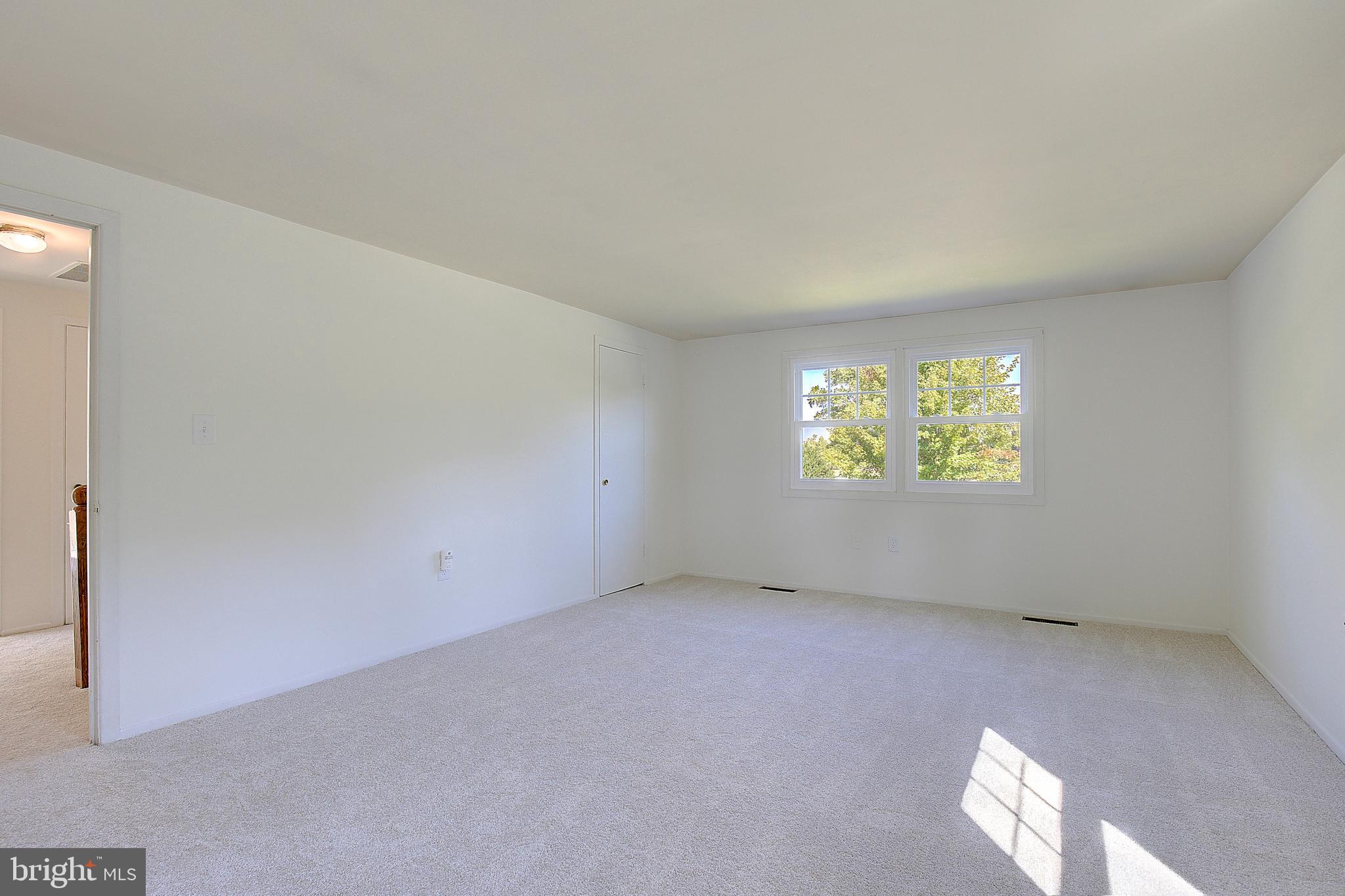 Real estate listing preview #36