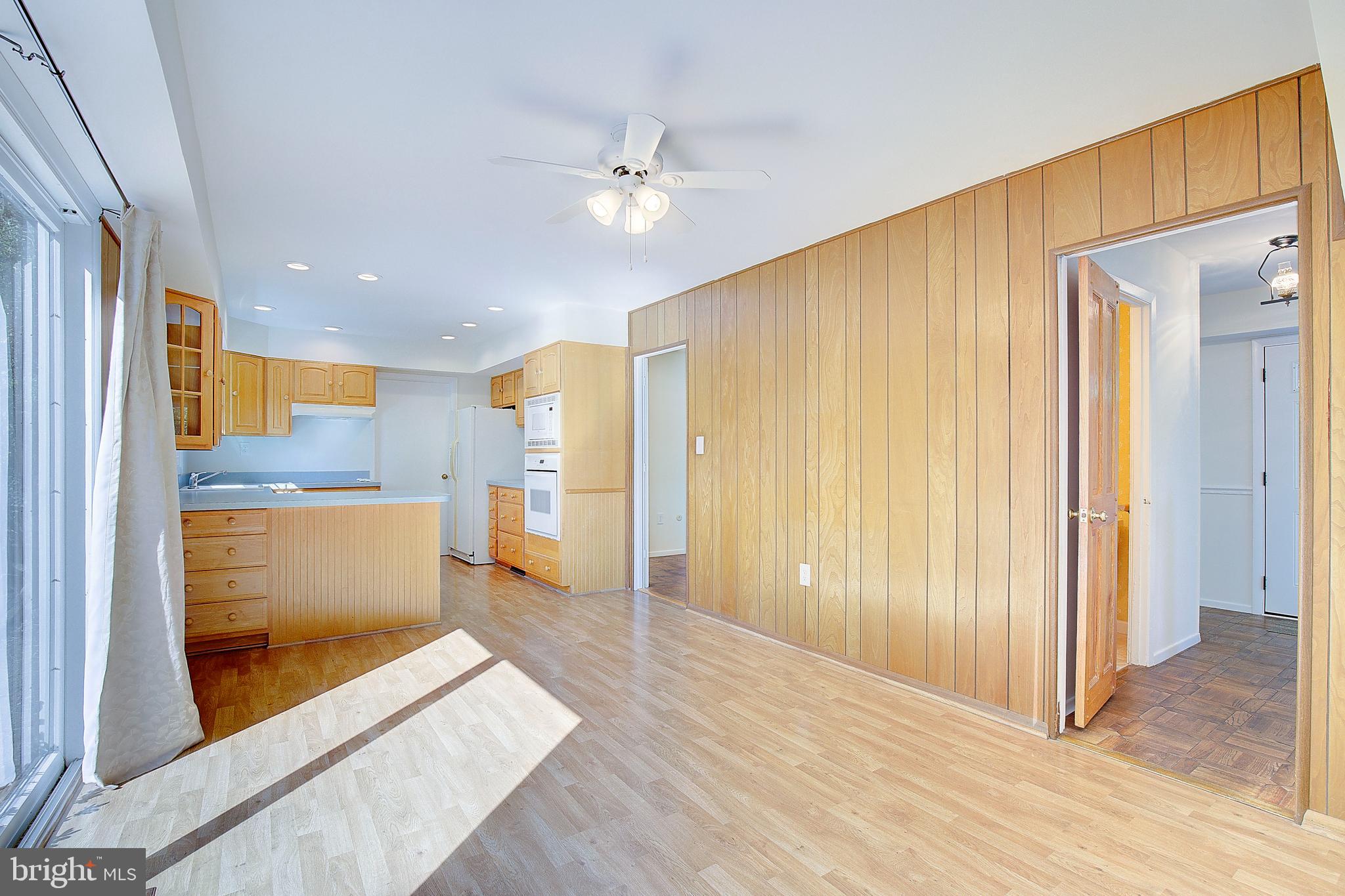 Real estate listing preview #18