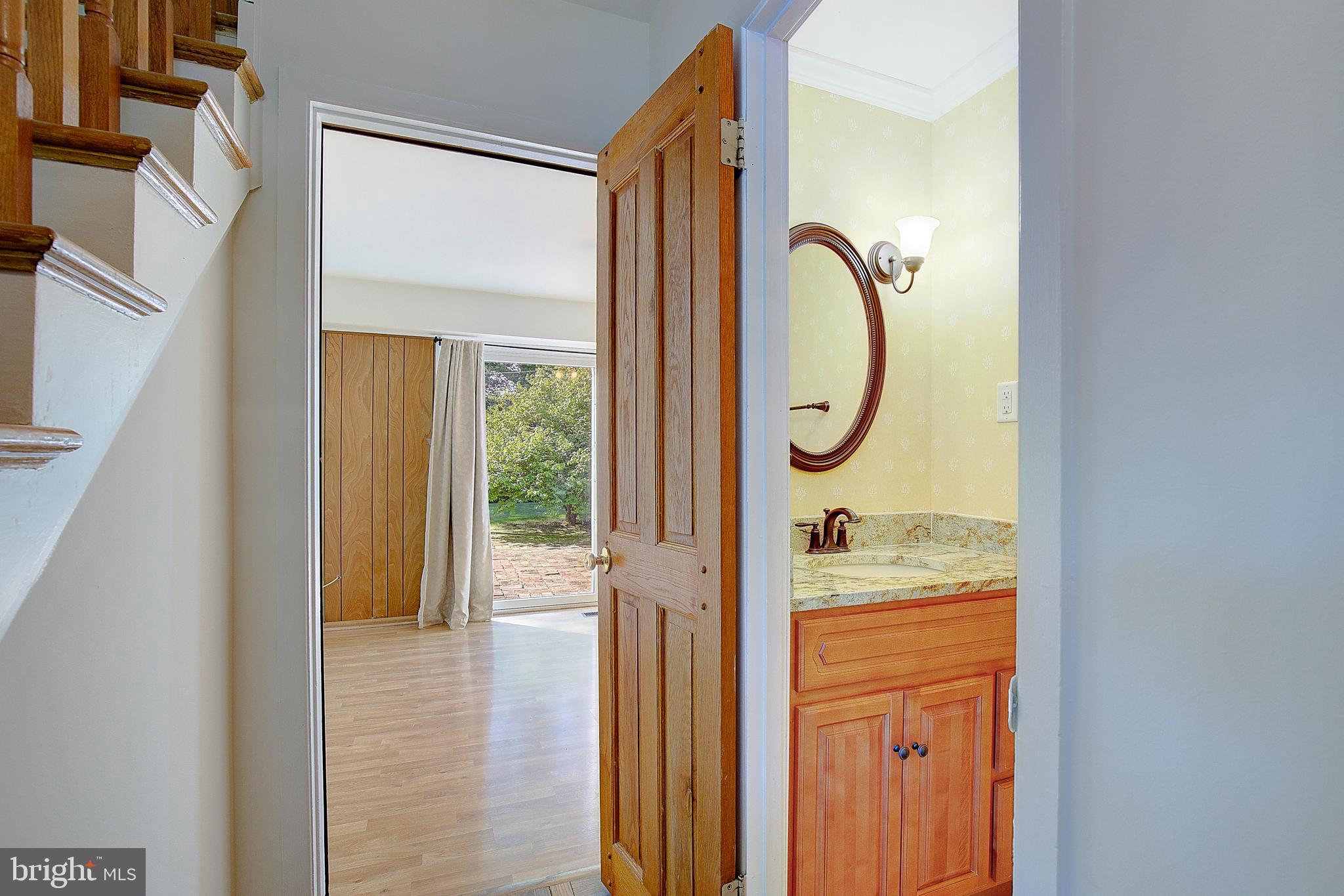 Real estate listing preview #9