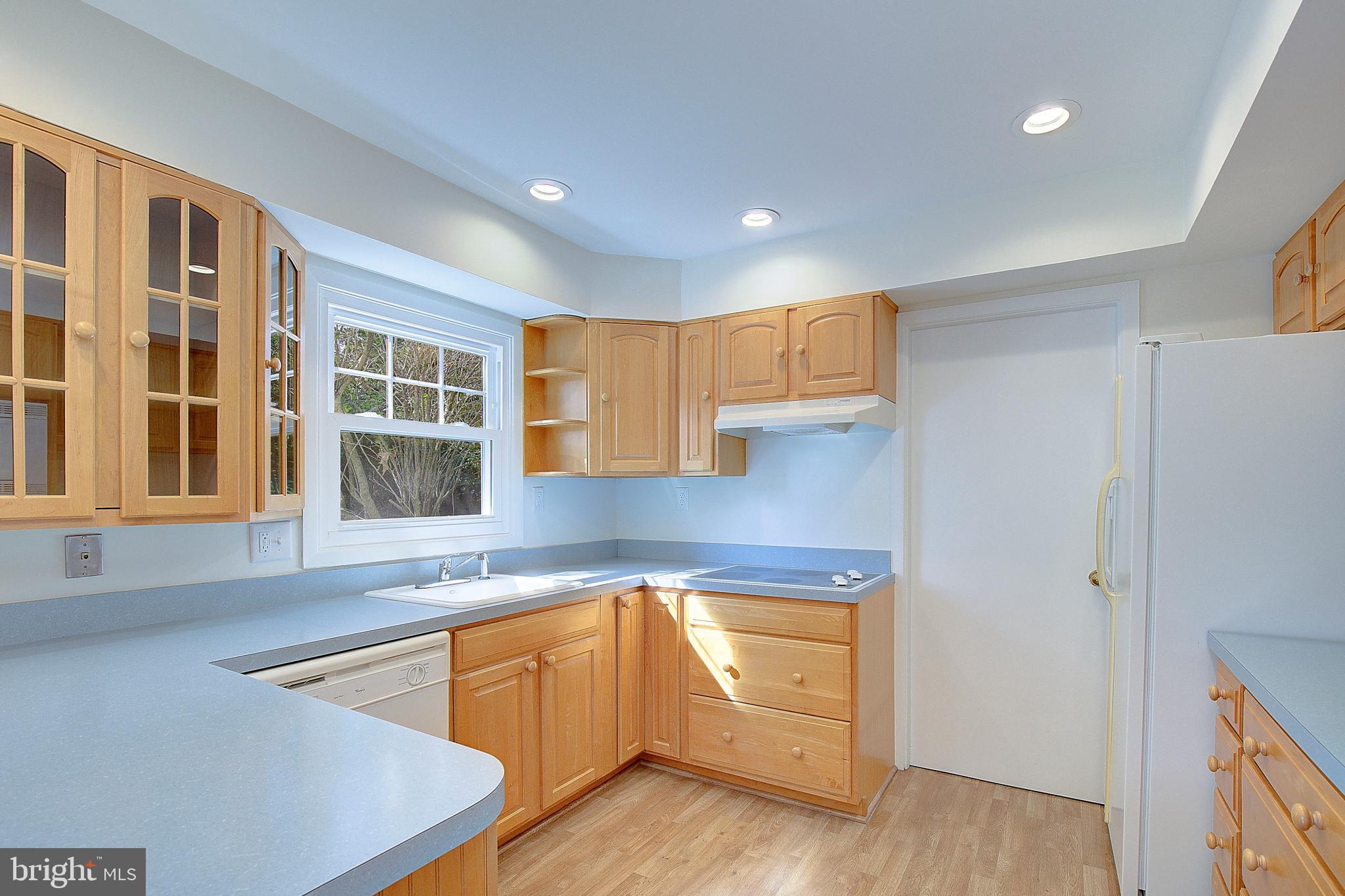 Real estate listing preview #22