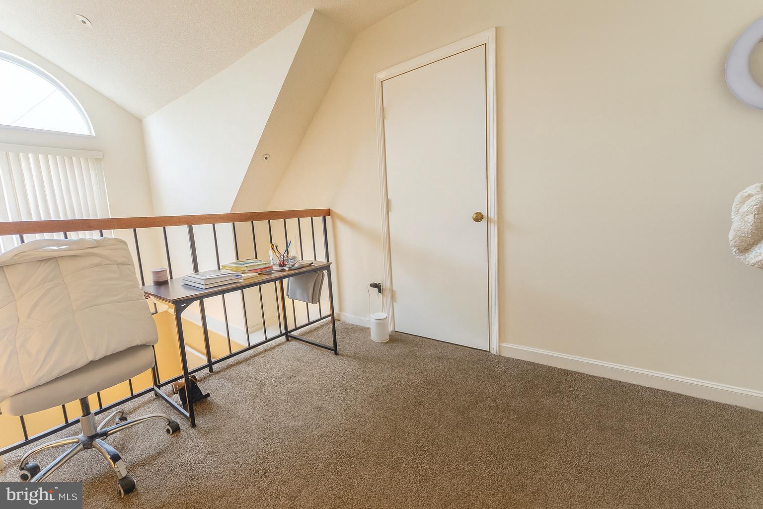 Real estate listing preview #10