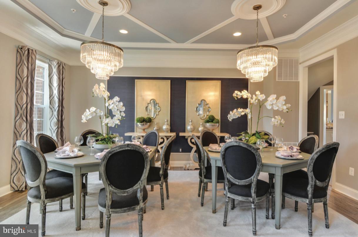 Real estate listing preview #11