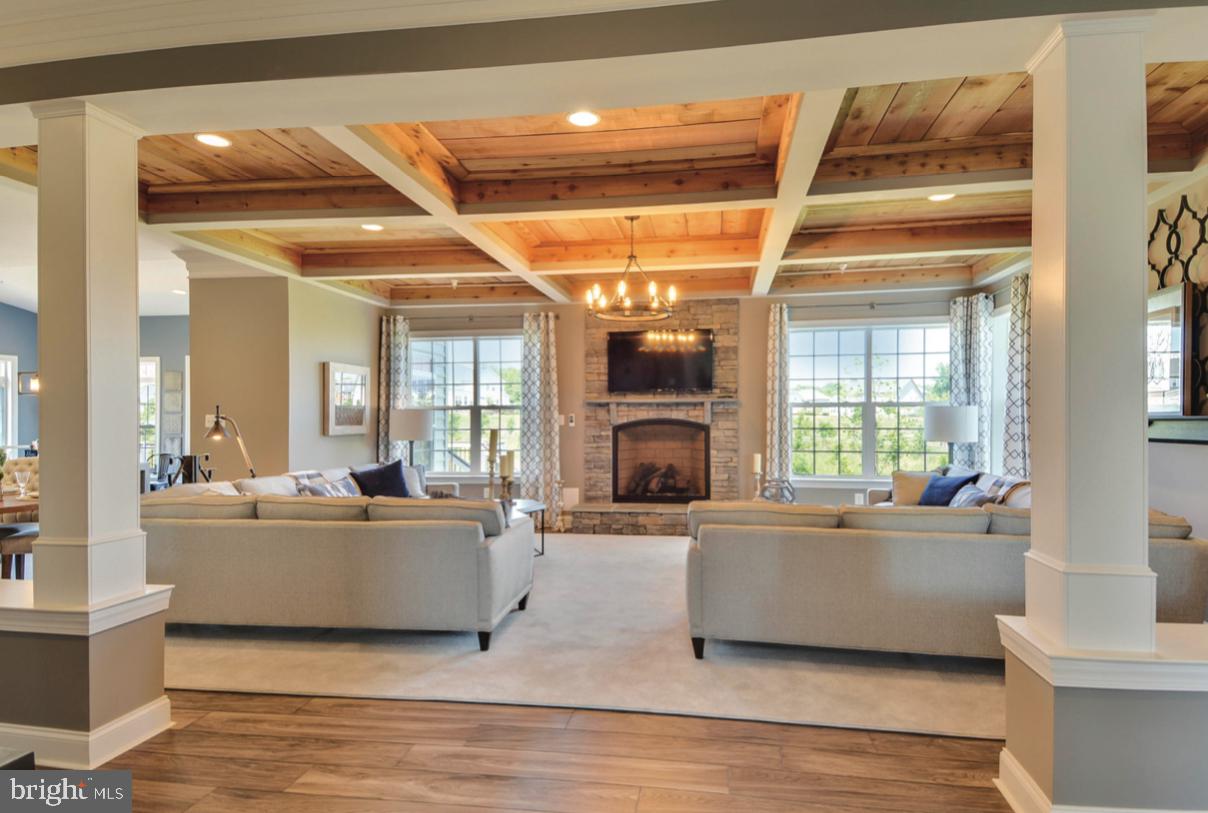 Real estate listing preview #5