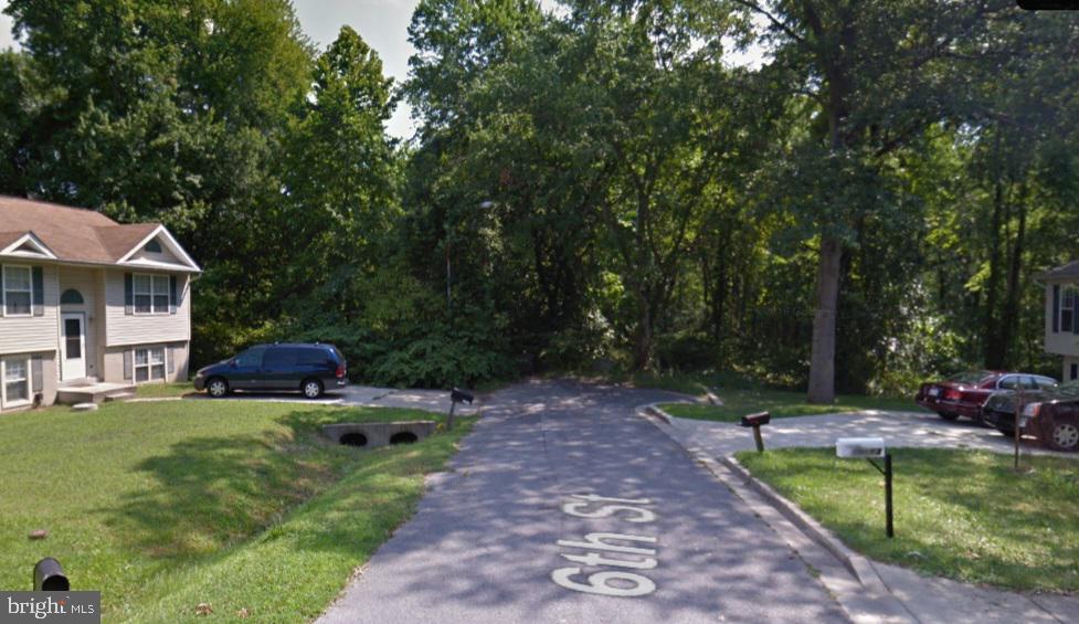 Real estate listing preview #4