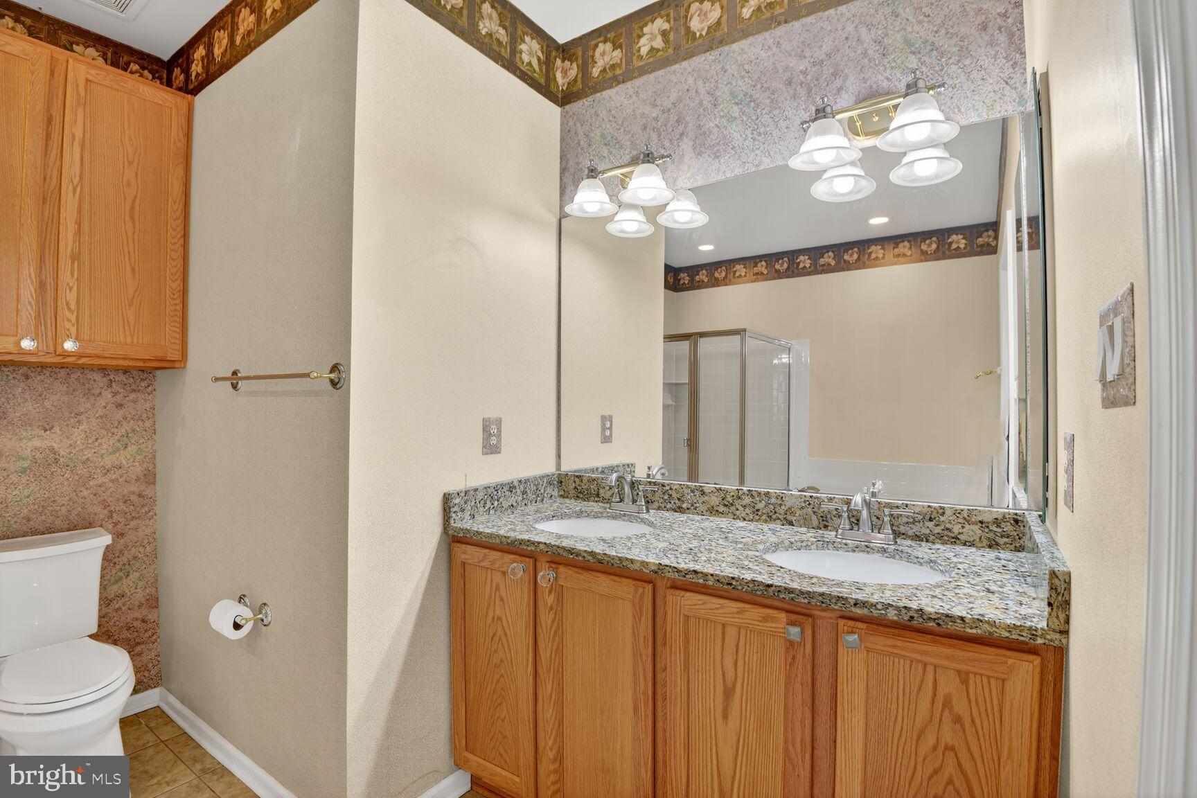 Real estate listing preview #24