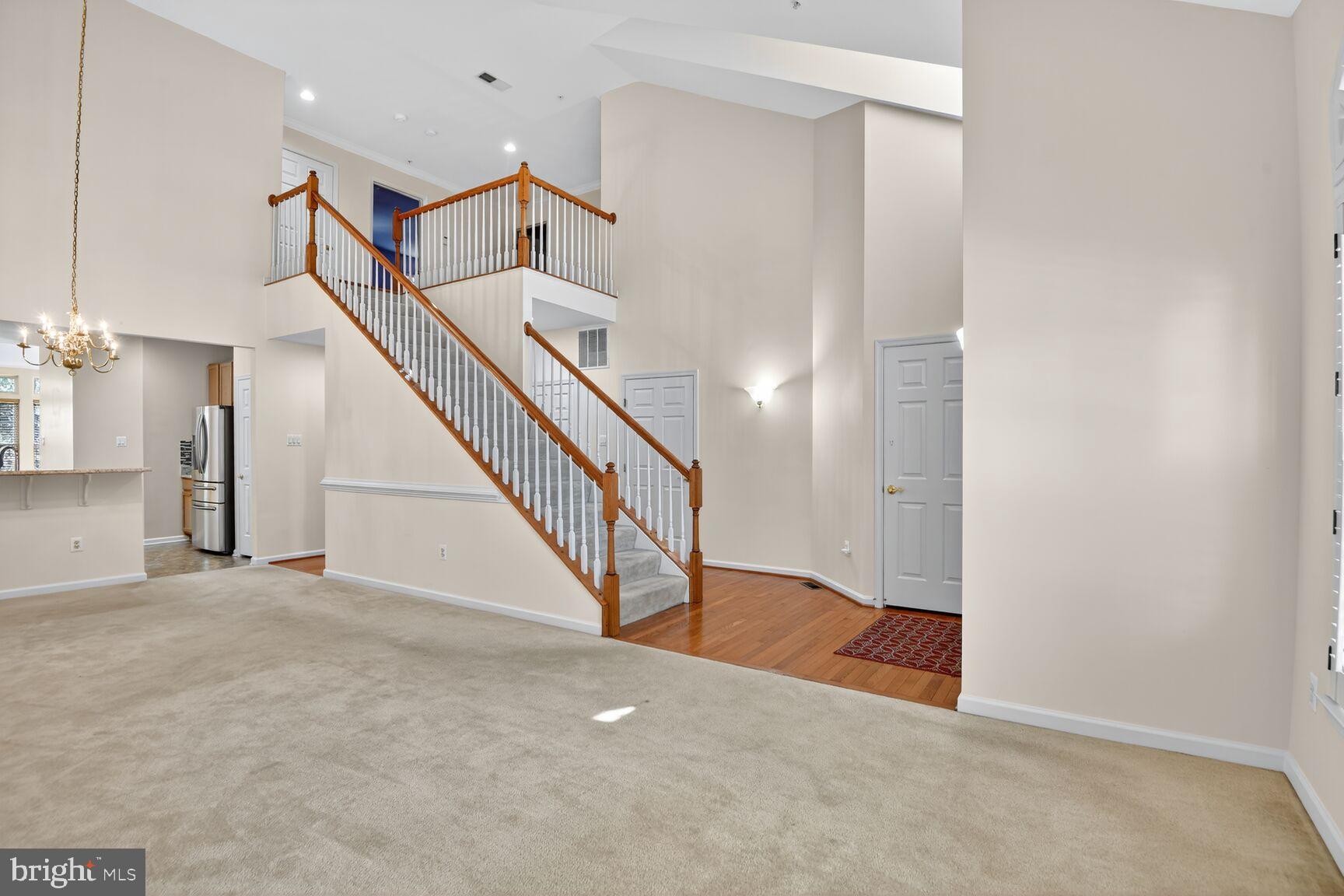 Real estate listing preview #8