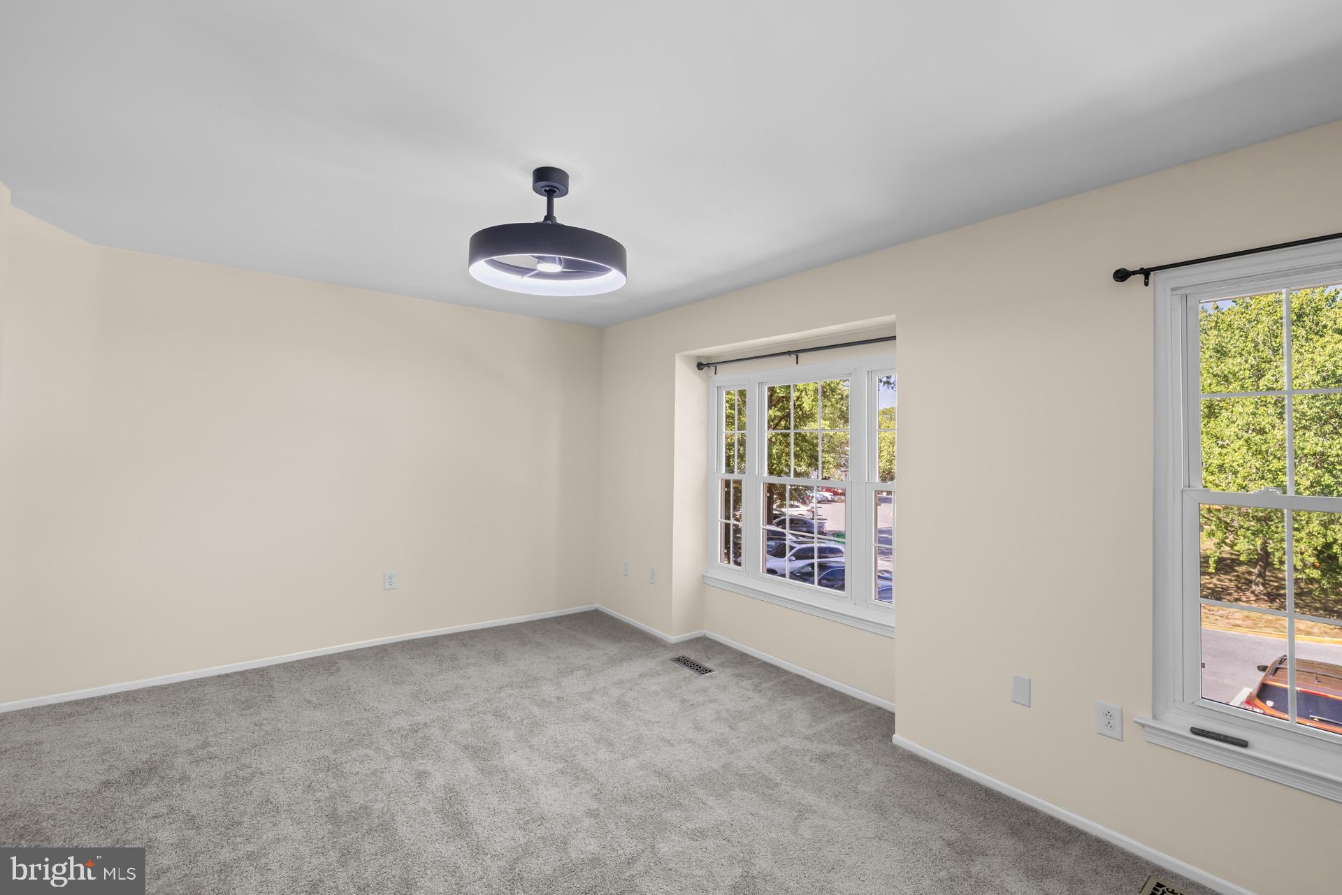 Real estate listing preview #23