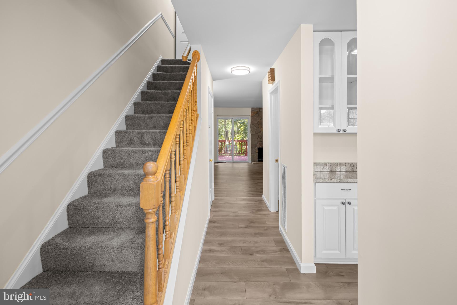 Real estate listing preview #2