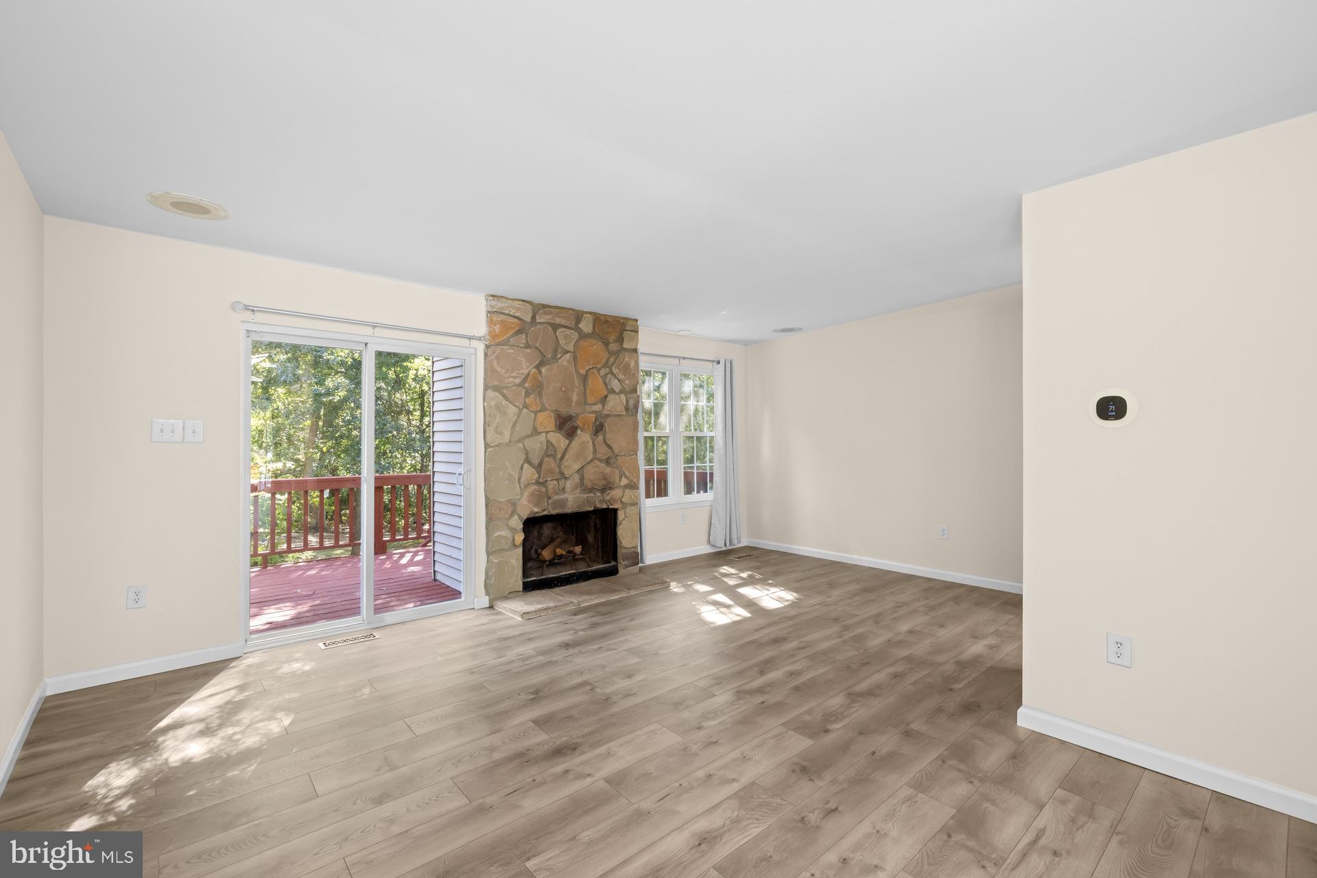 Real estate listing preview #11