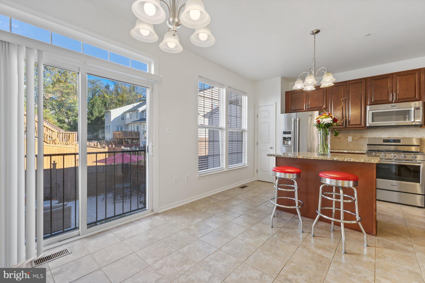 Real estate listing preview #16