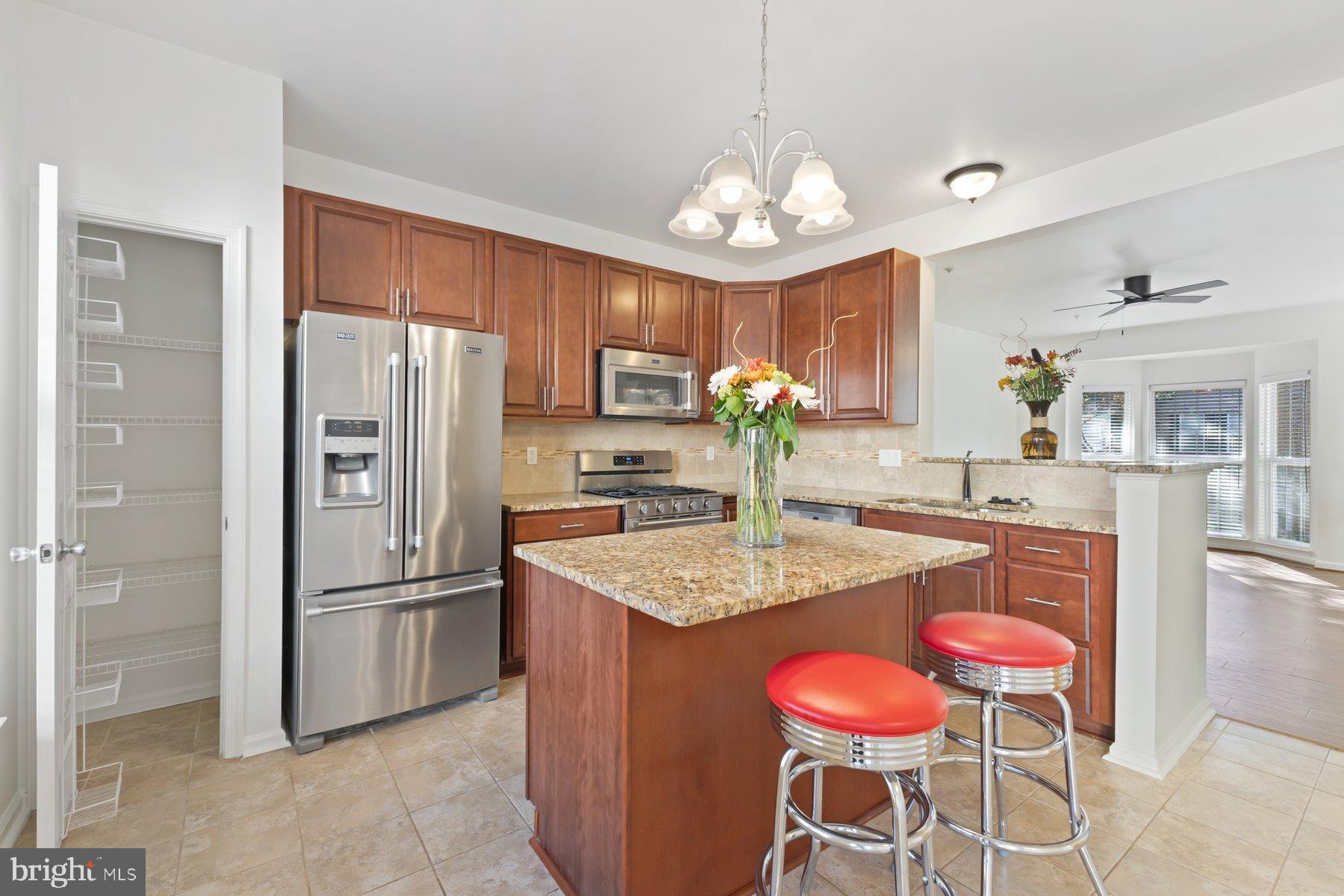 Real estate listing preview #10