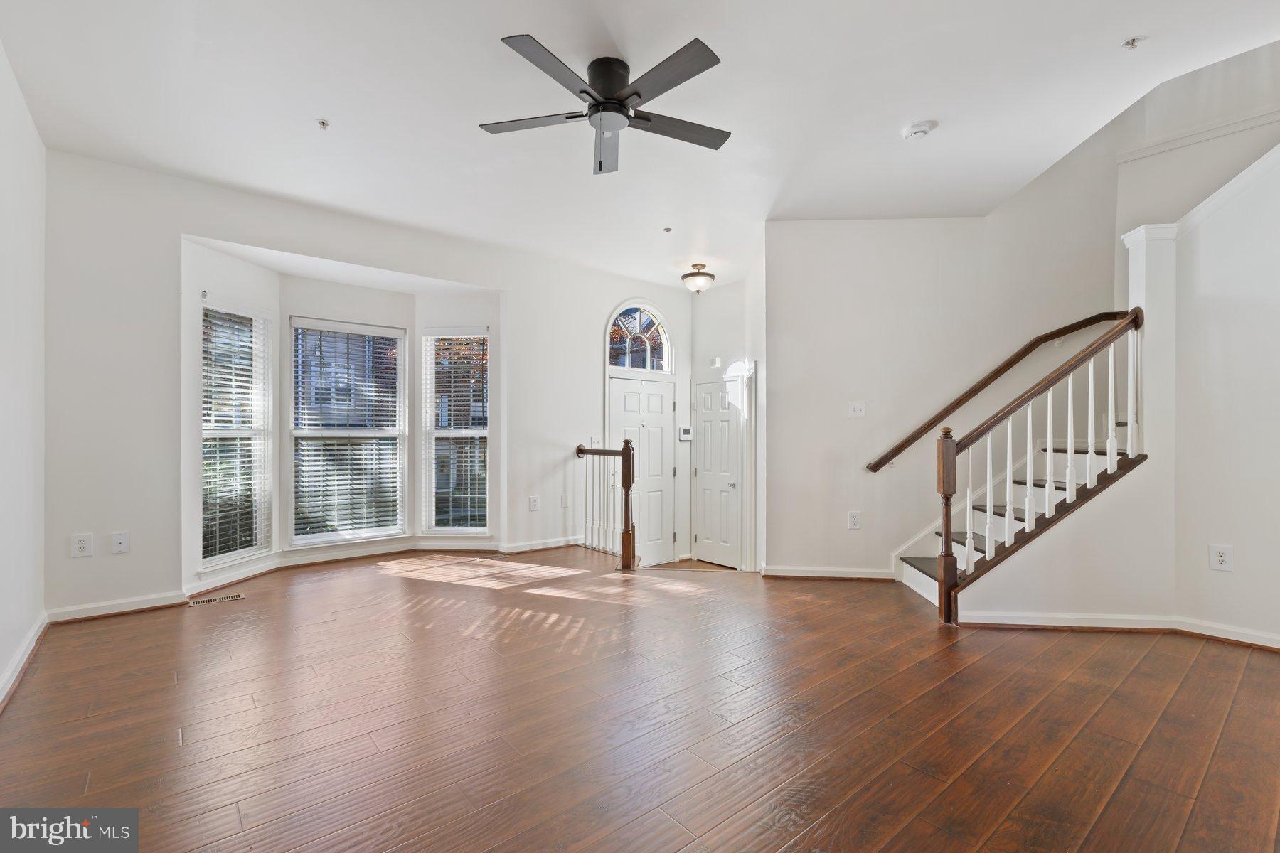 Real estate listing preview #7