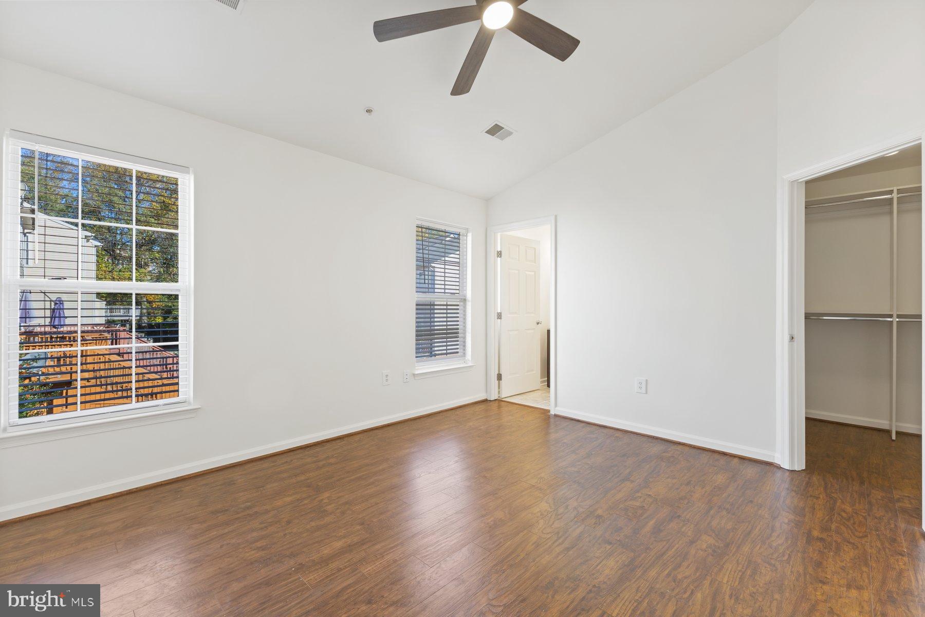 Real estate listing preview #22