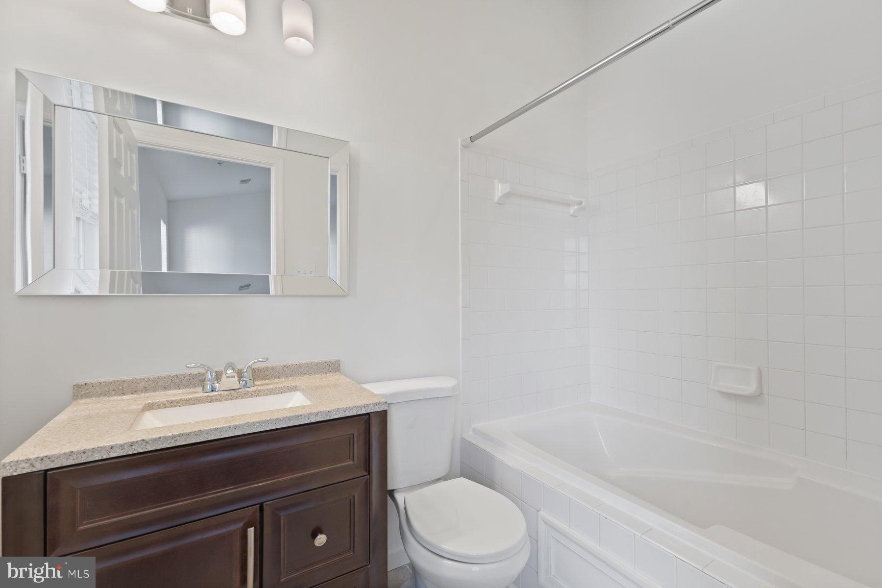 Real estate listing preview #25