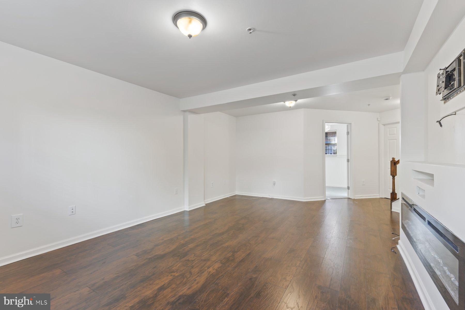 Real estate listing preview #41