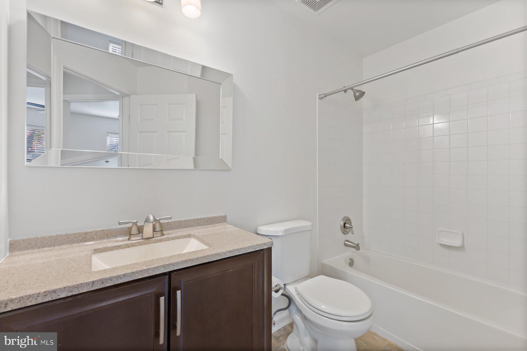 Real estate listing preview #26