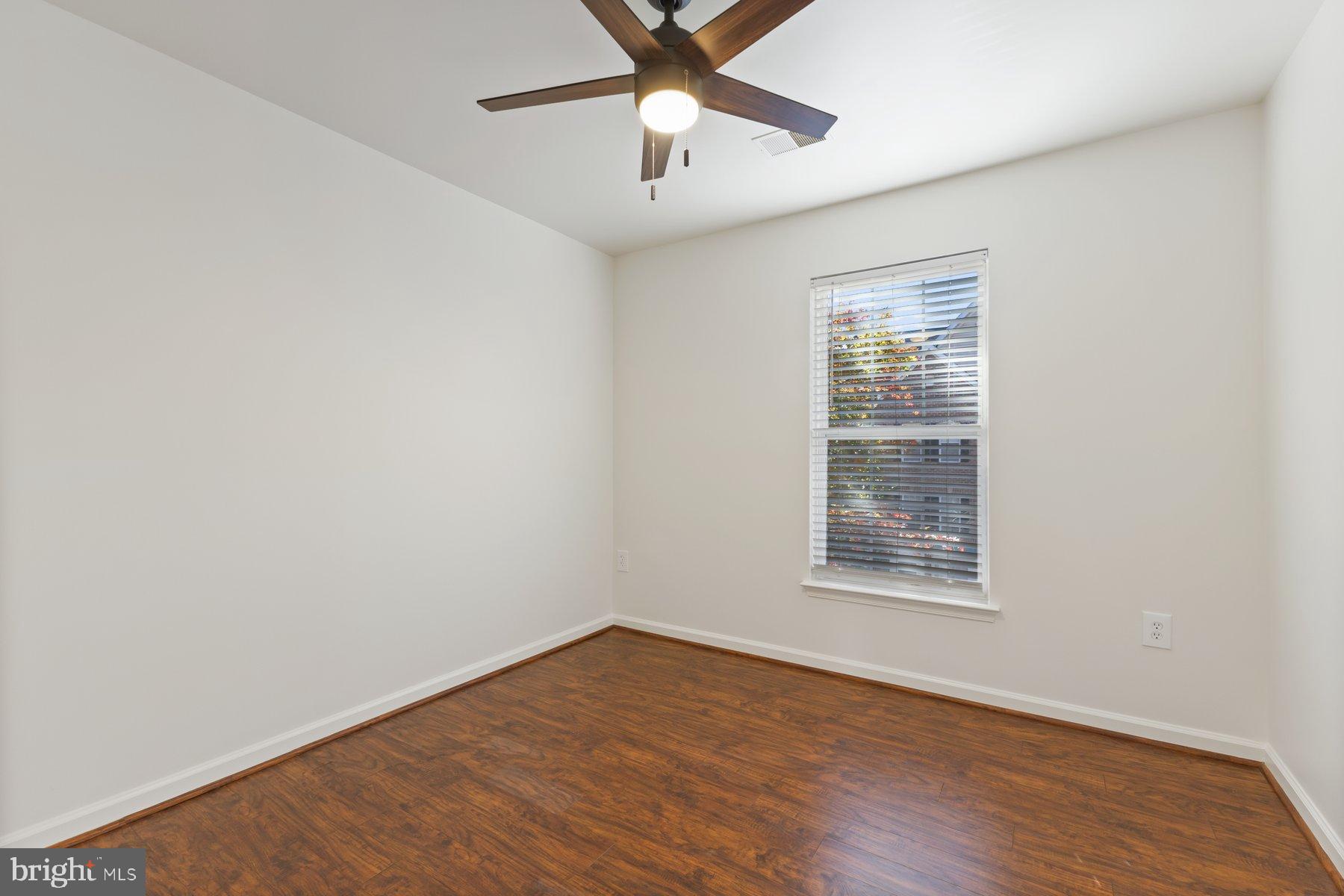 Real estate listing preview #27