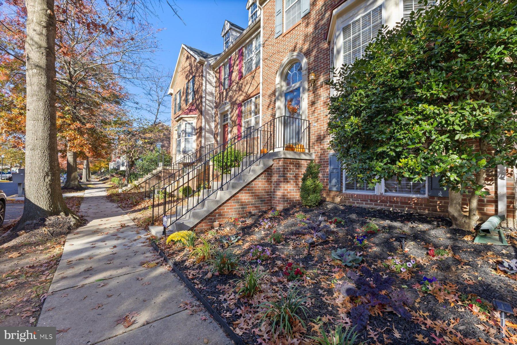 Real estate listing preview #3