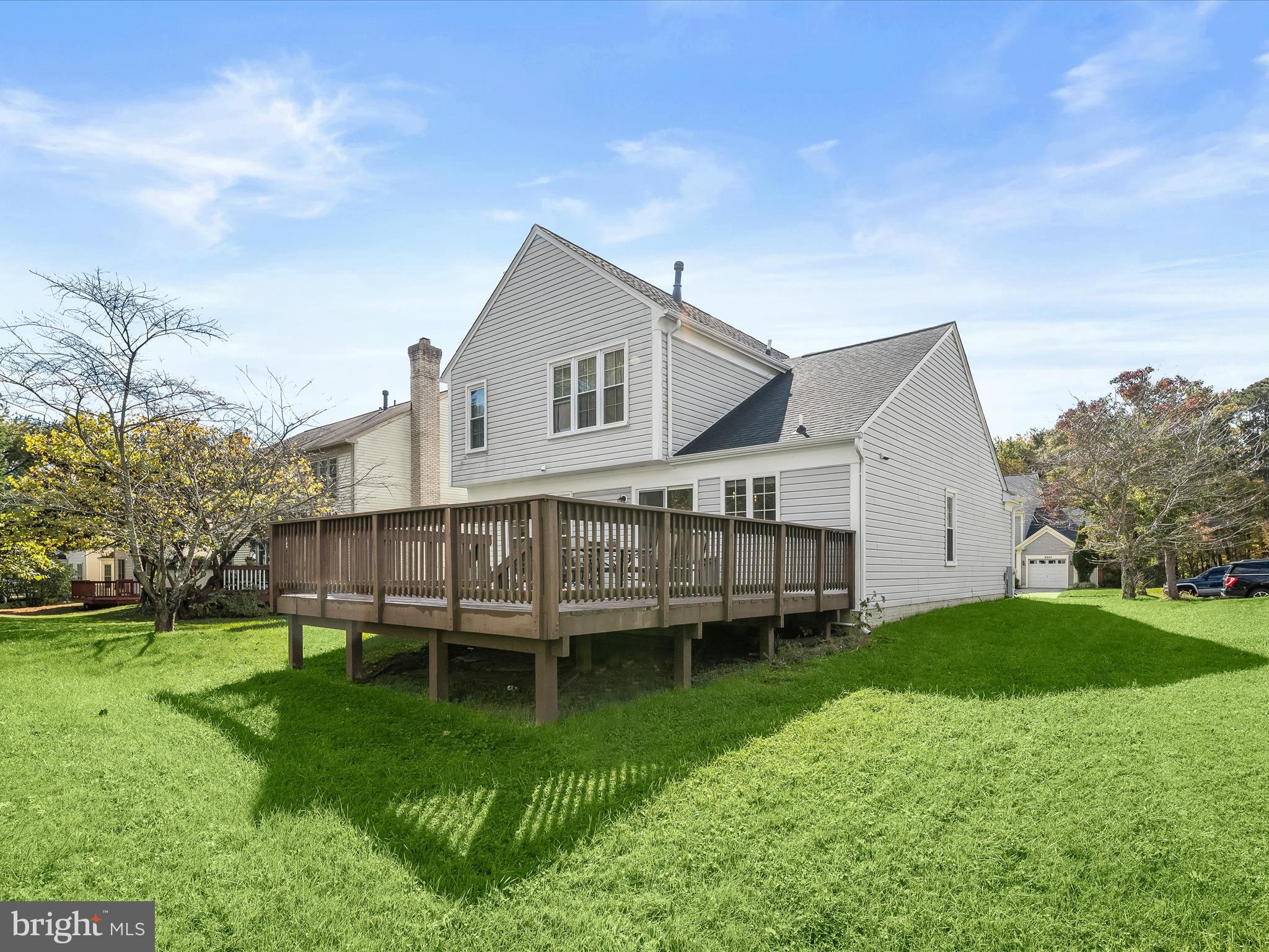 Real estate listing preview #8