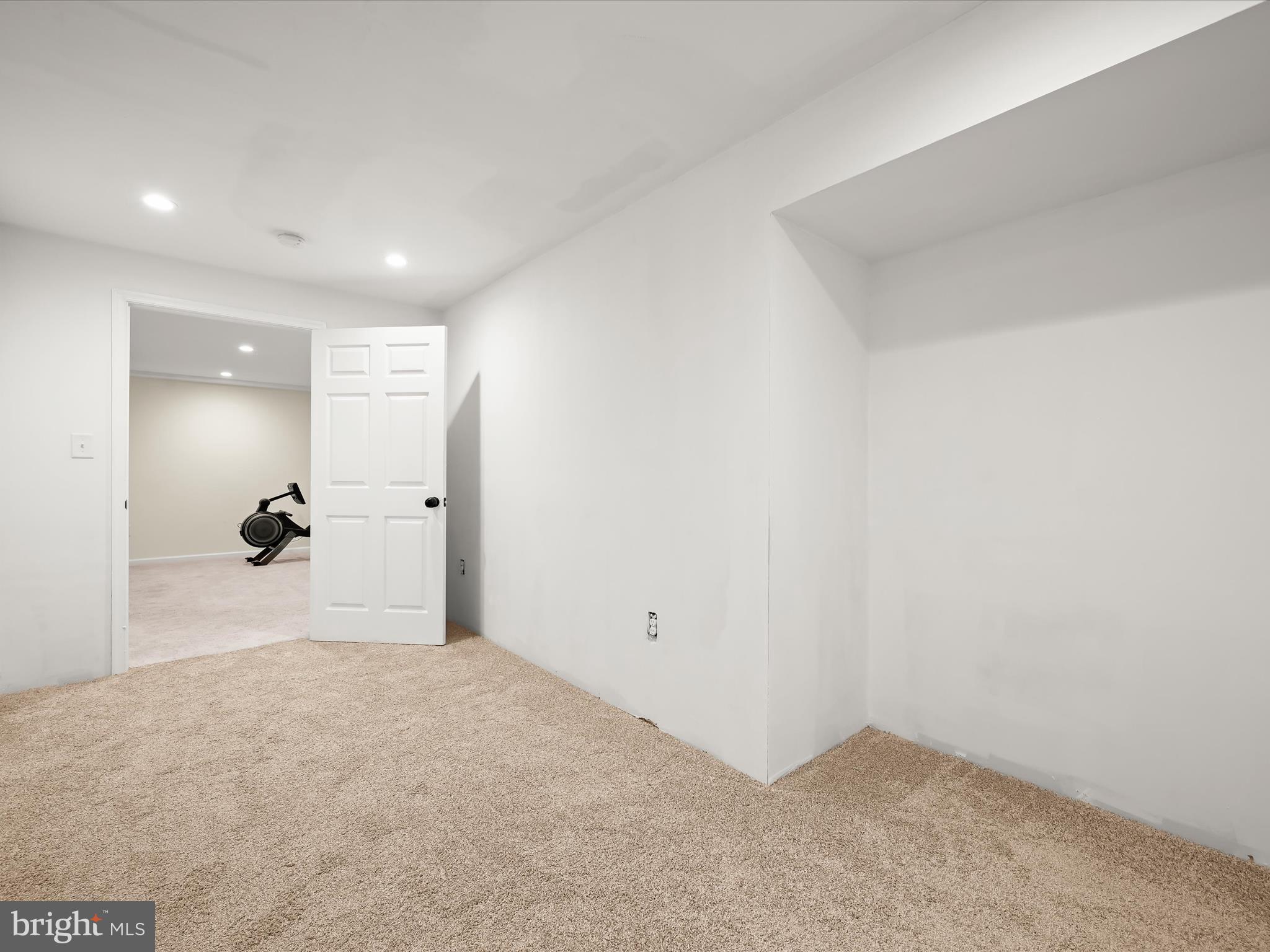 Real estate listing preview #45